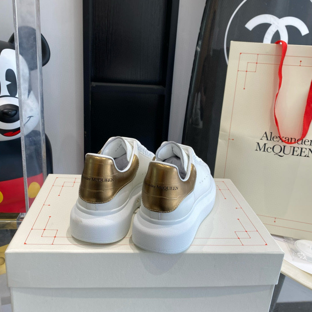 Alexander McQueen Sneakers