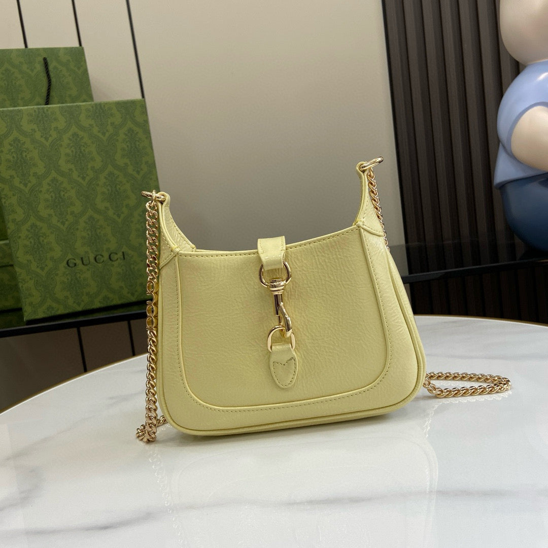 Gucci Jackie