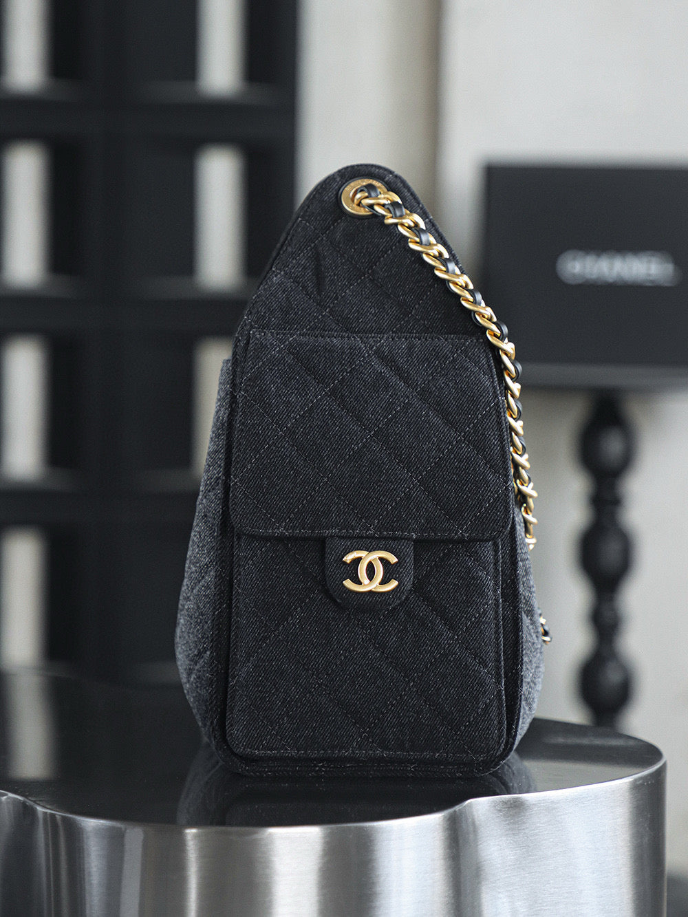 Chanel Shoulder 25Bag (small)