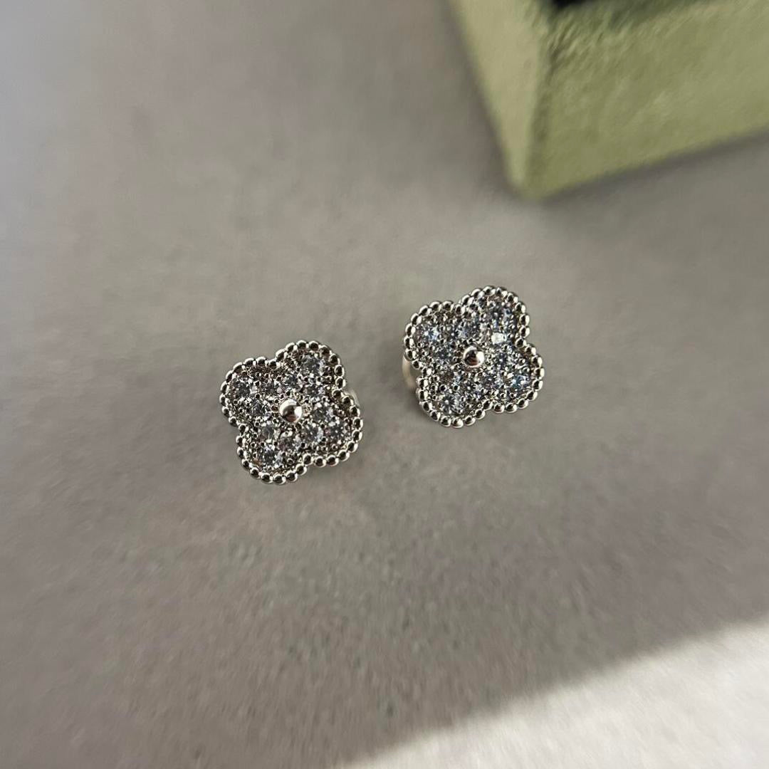 Van Cleef & Arpels Earrings