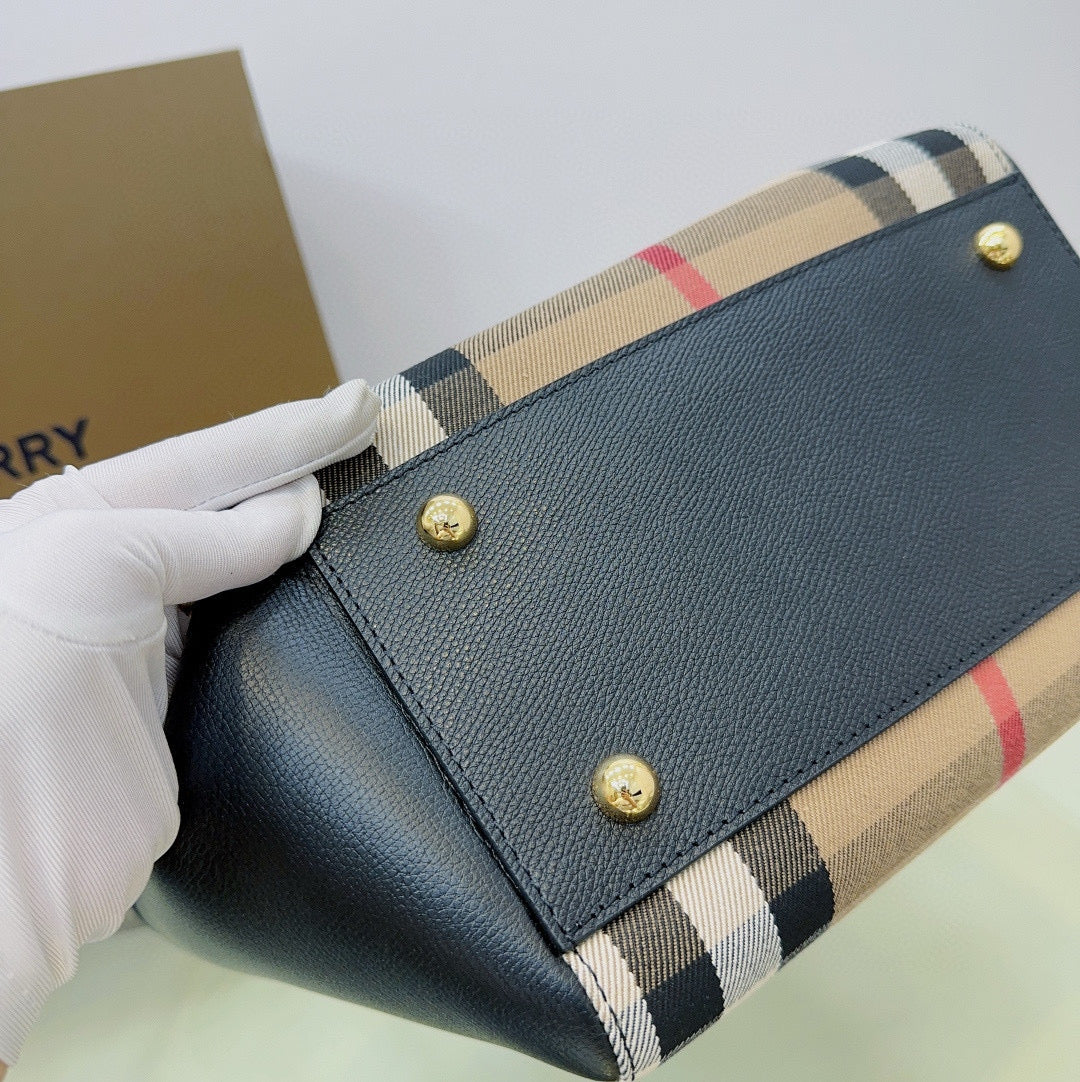 Burberry Canterbury House Check Bag