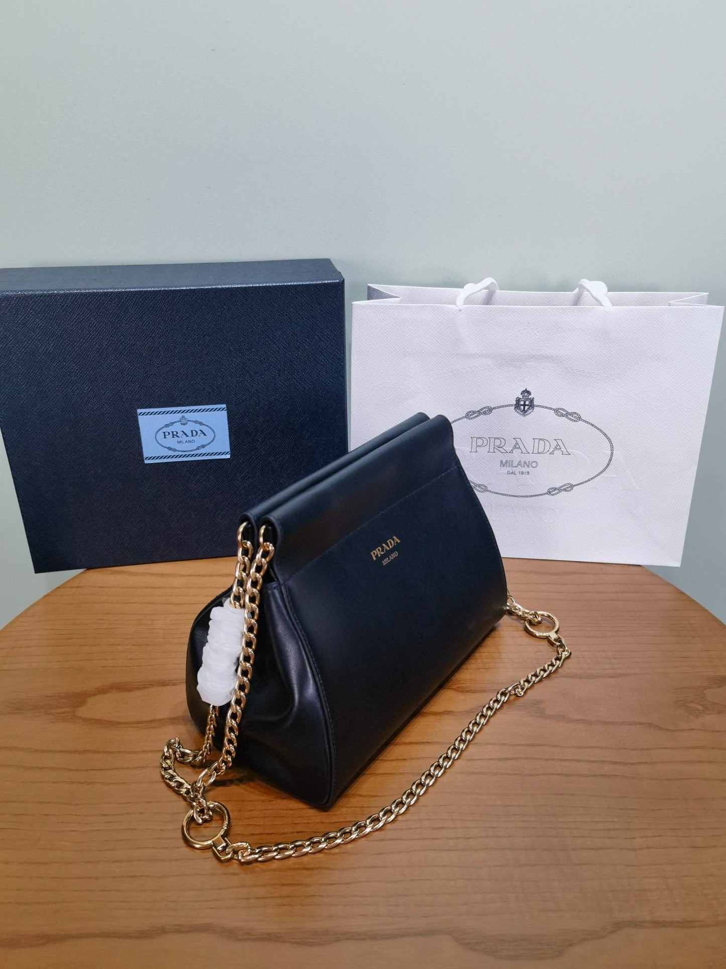 PD Enchaine Shoulder Bag