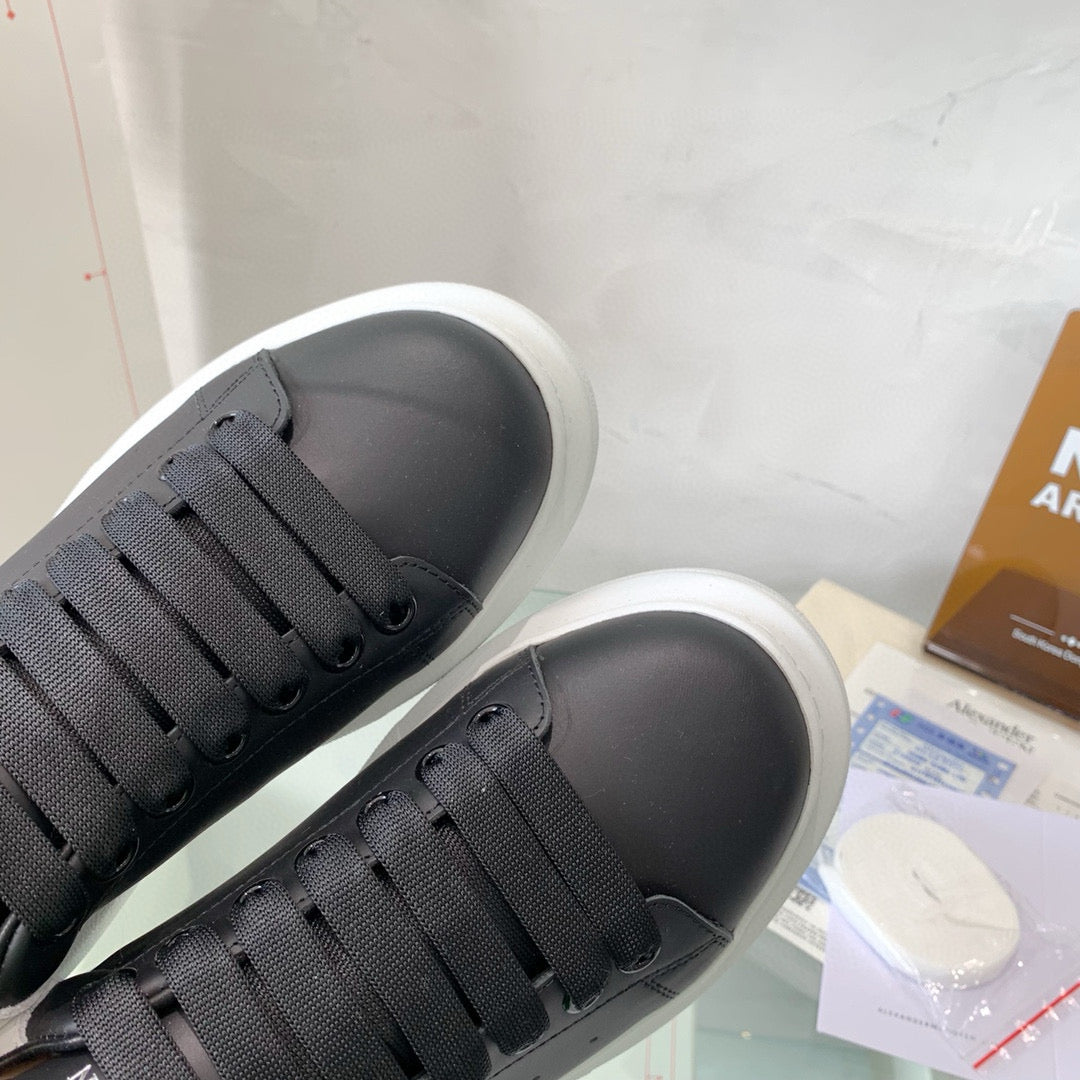 Alexander McQueen Sneakers