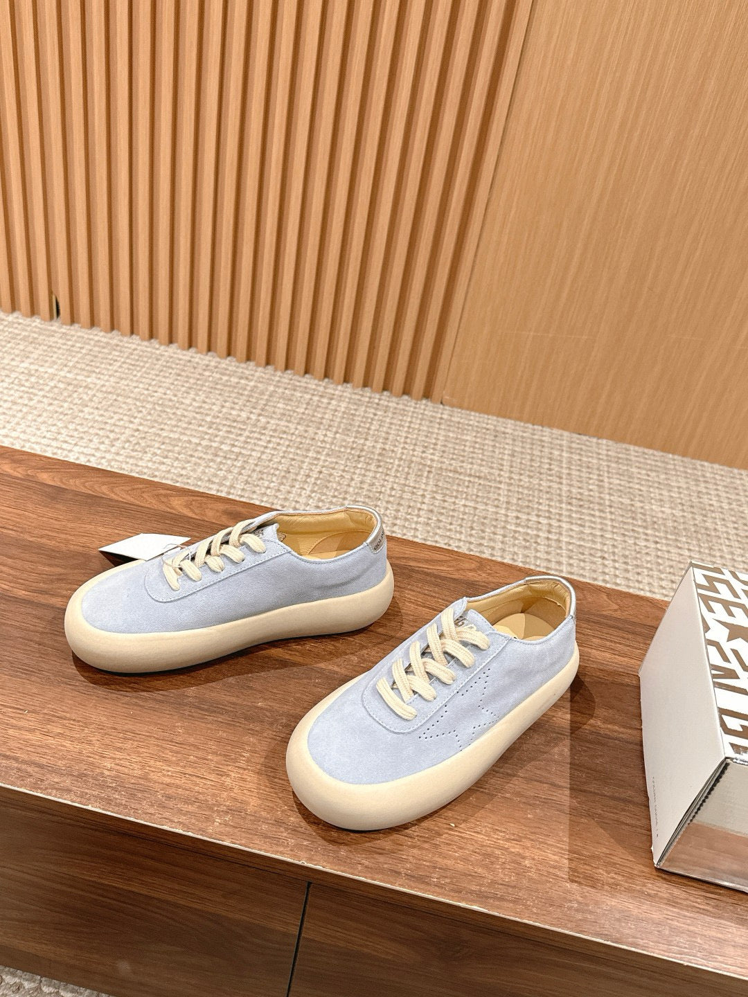 Golden Goose Sneaker