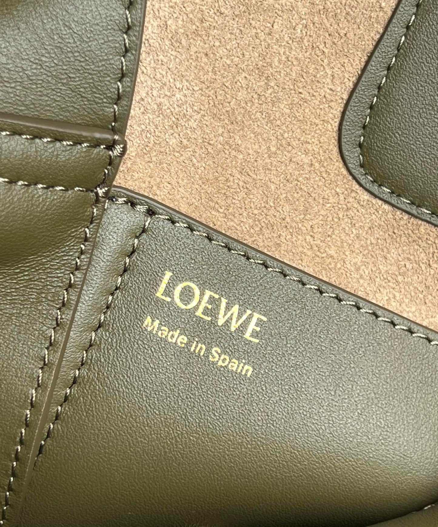 Loewe Pebble Bucket Bag(16x16x19.5cm)