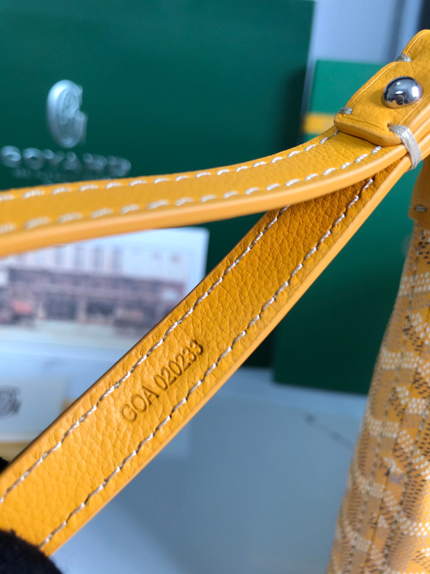 Goyard Conti