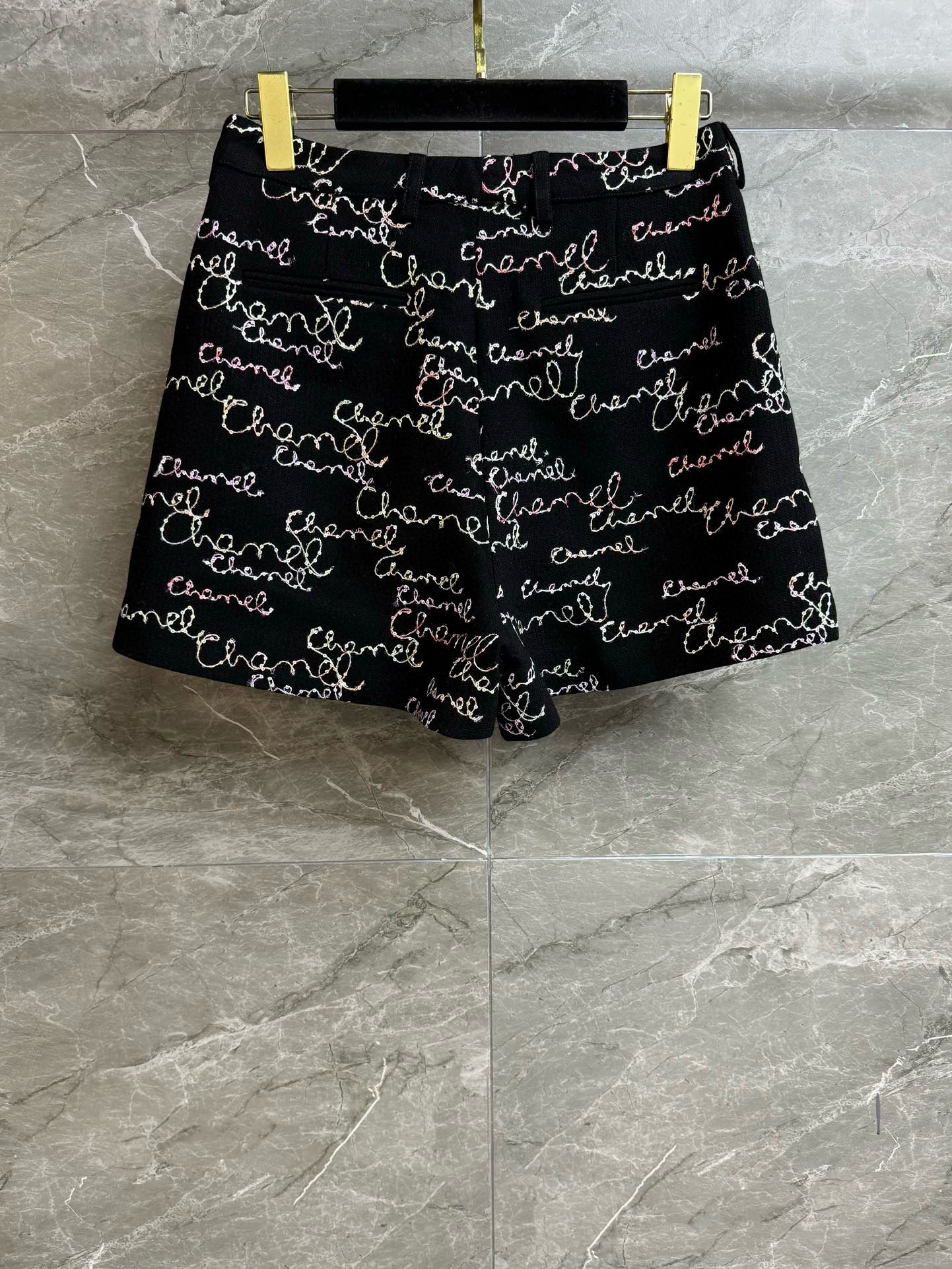 Chanel Short