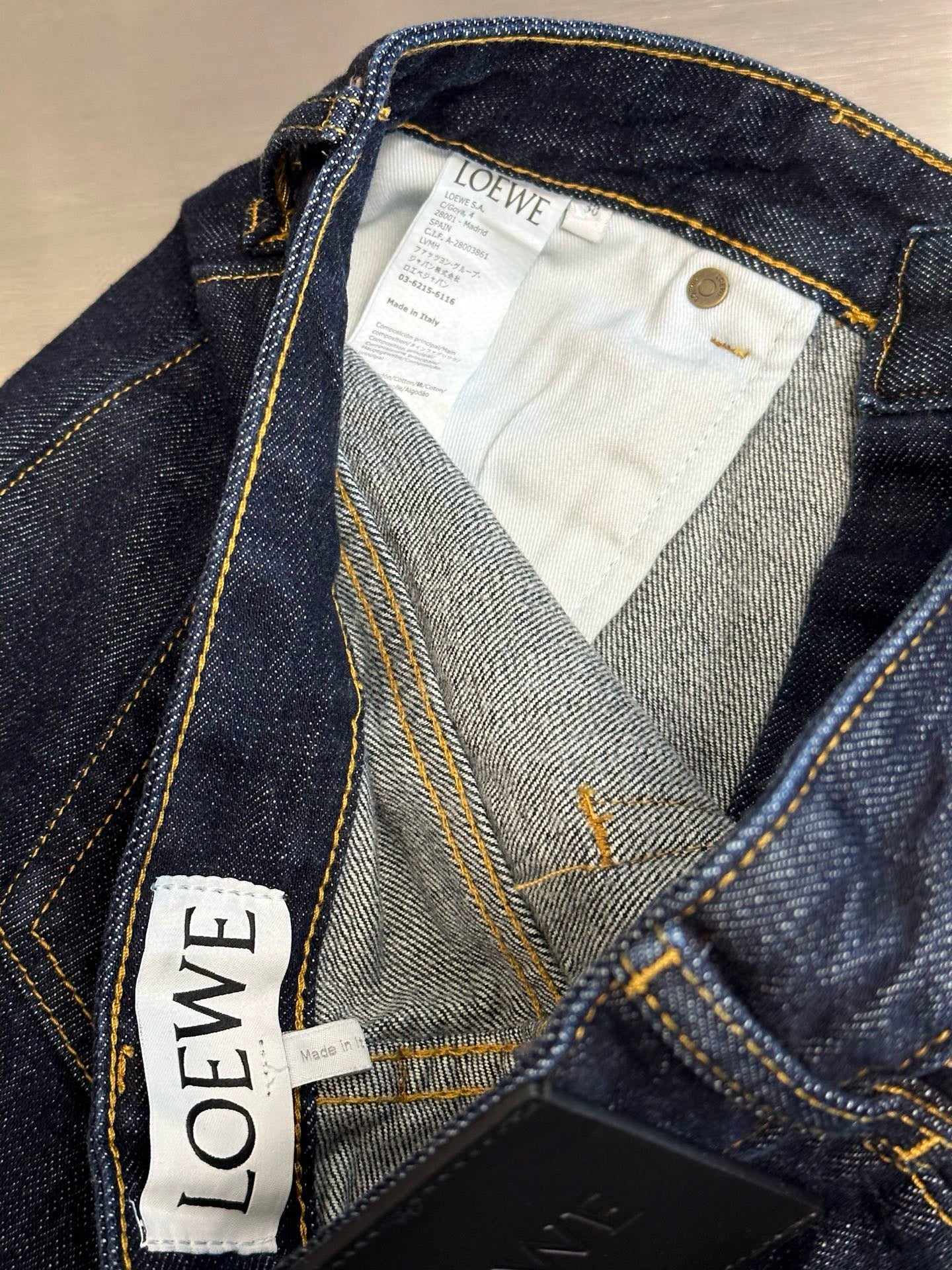 Loewe Jean