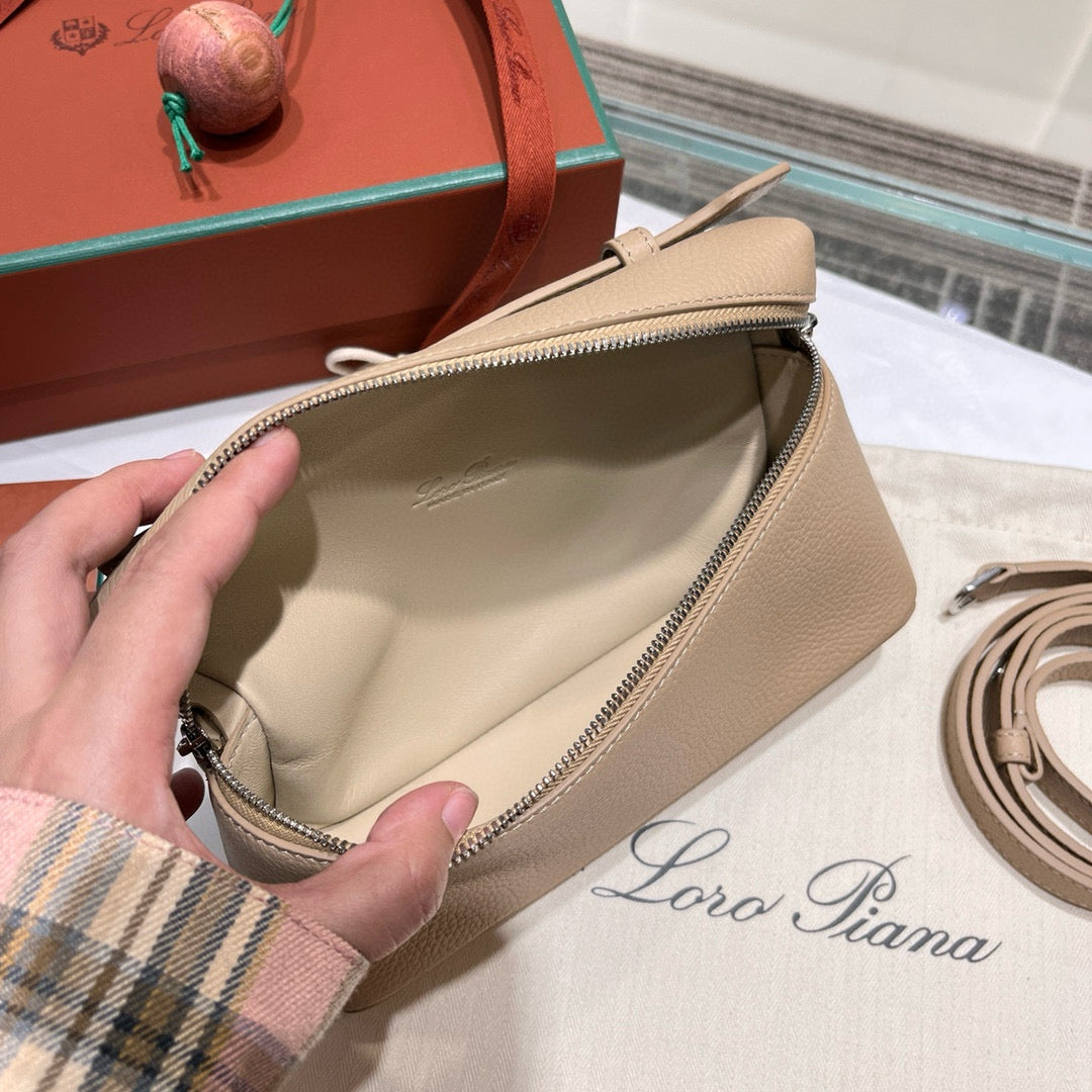 Loro Piana 19 Classic Case Bag