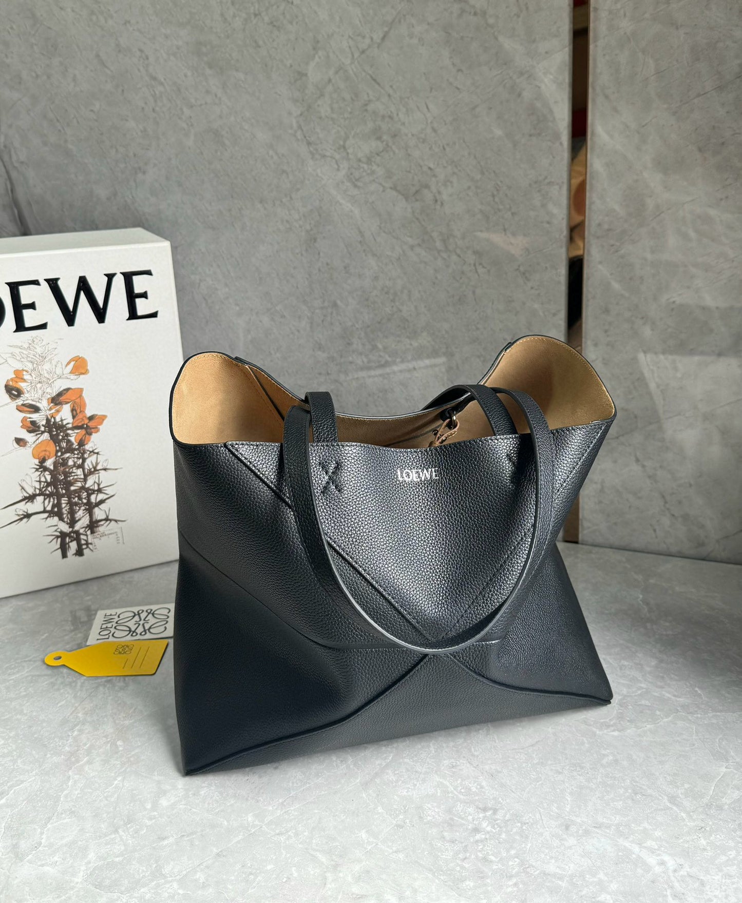 Loewe Puzzle Fold Tote Bag(31.5x12.5x29cm)