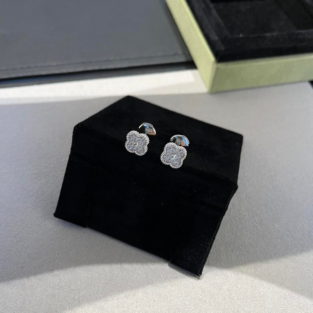 Van Cleef & Arpels Earrings