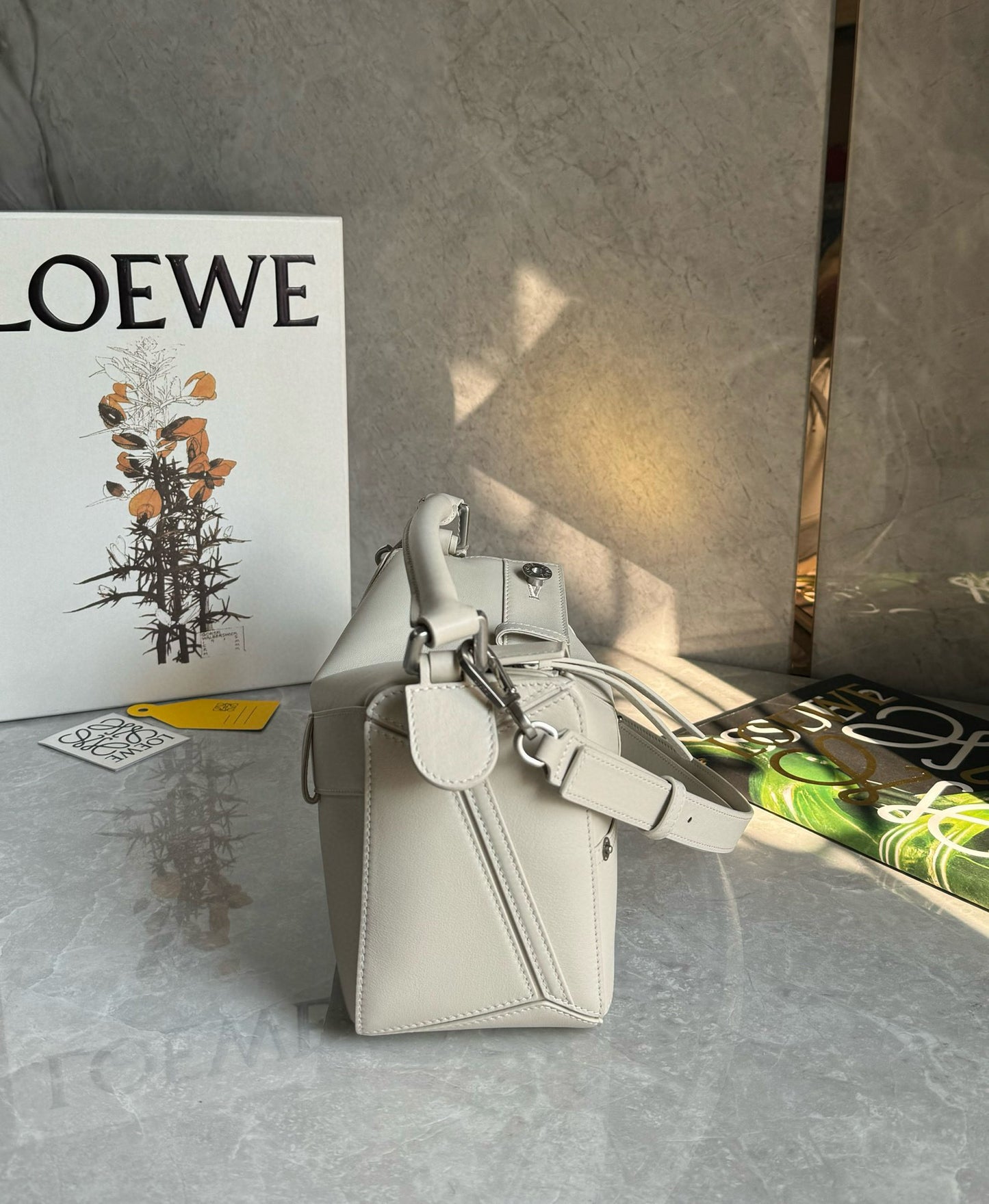 Loewe Puzzle Panta Shoulder Bag(24x10.5x16.5cm)