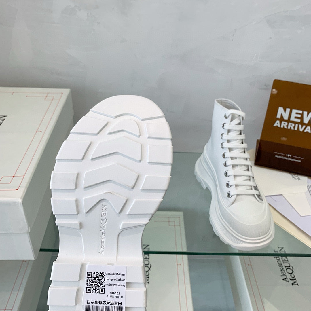 Alexander McQueen Sneakers