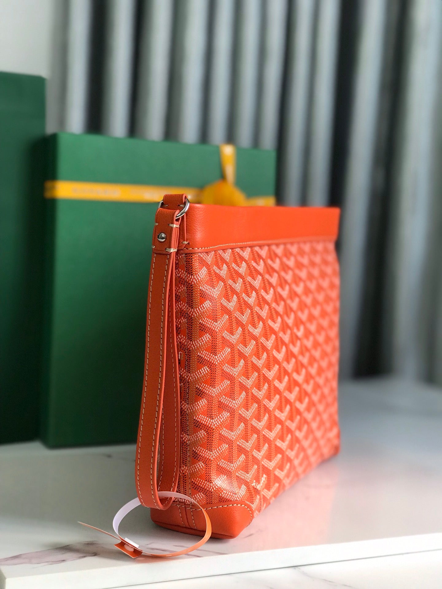 Goyard Conti