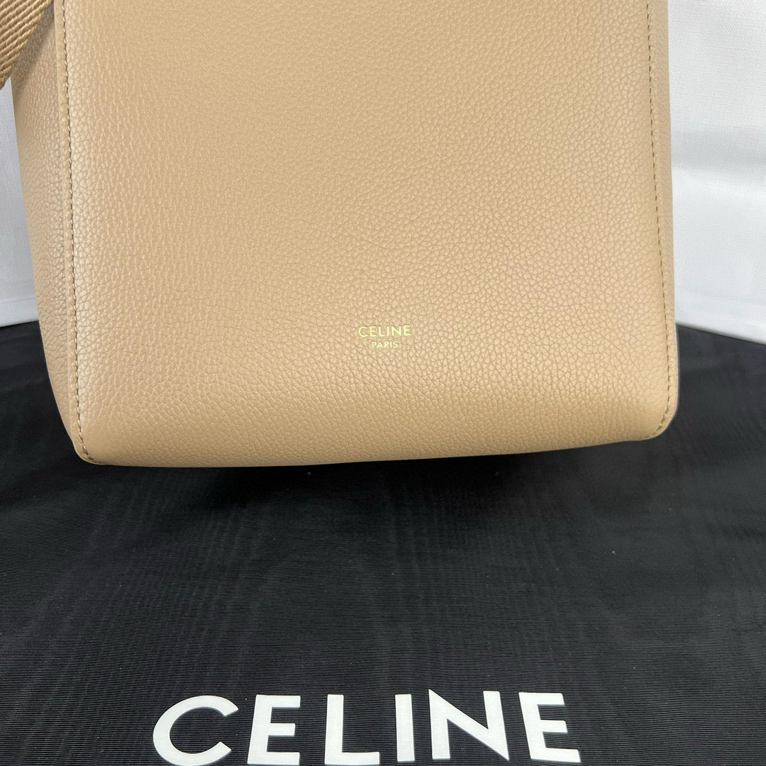 Celine Sangle Bucket