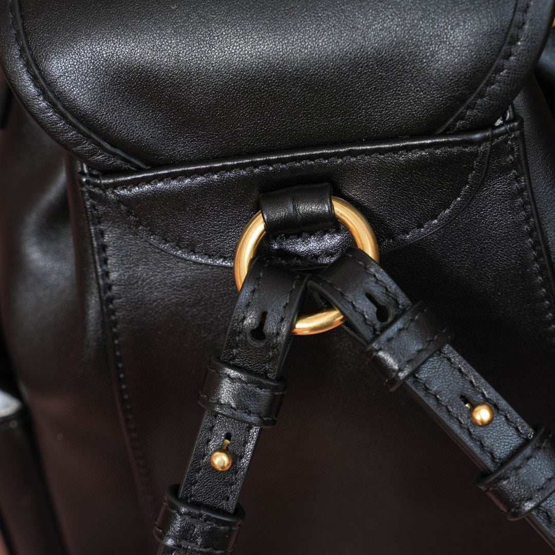 Miu Miu Backpack 22x18x11.5cm