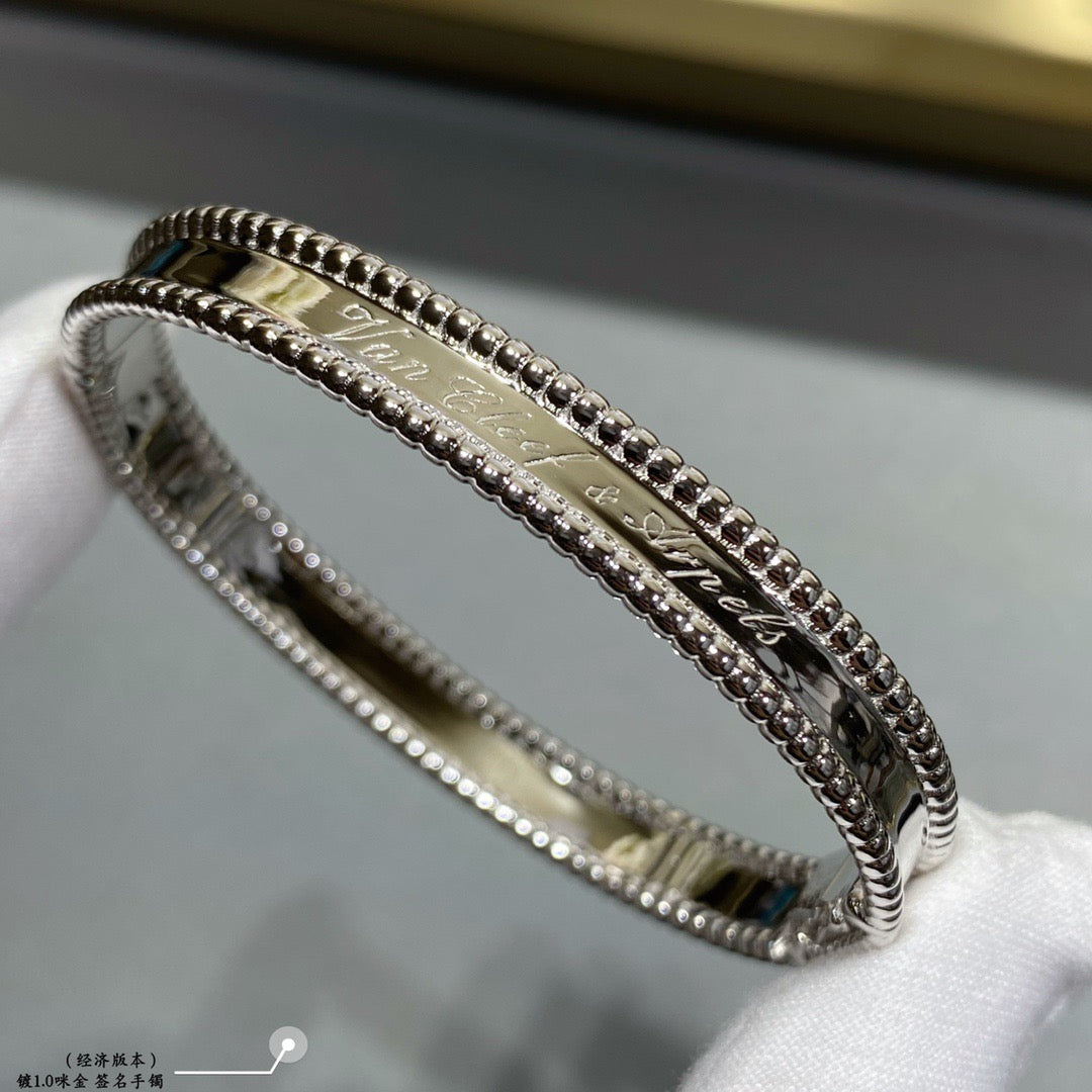 Van Cleef & Arpels Bracelet