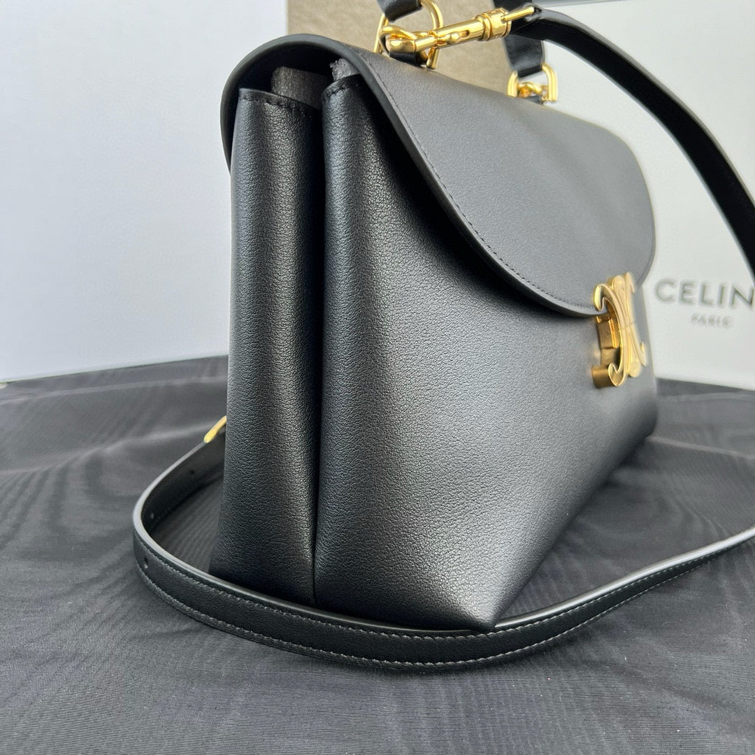 Celine Triomphe