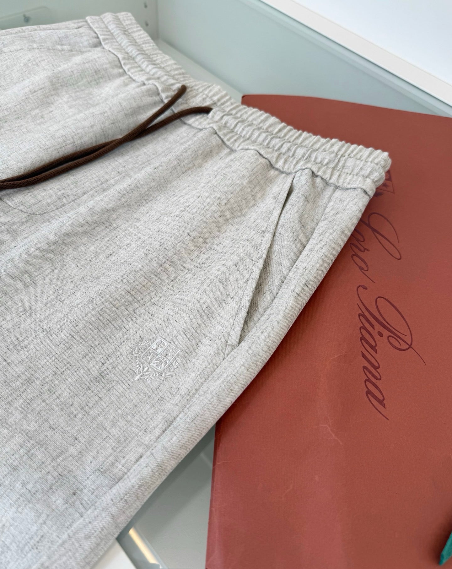 LP Long Pants