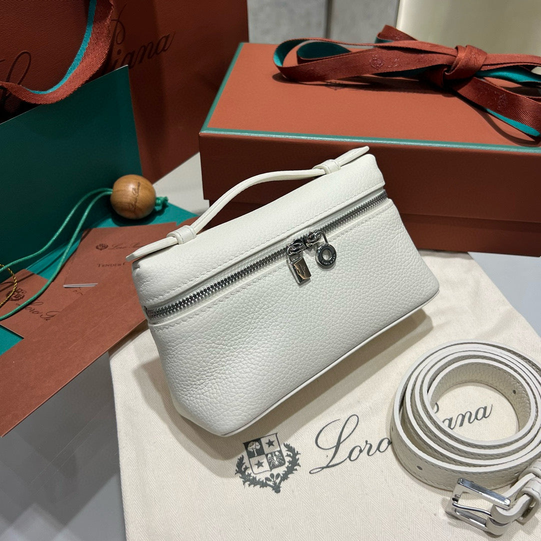 Loro Piana 16 Classic Bag