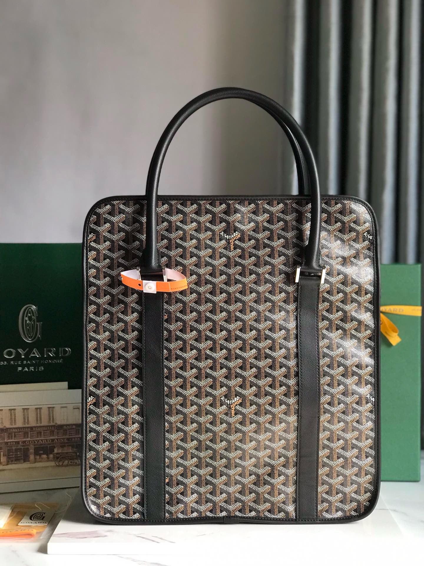 Goyard Bourgogne 35x39x11cm