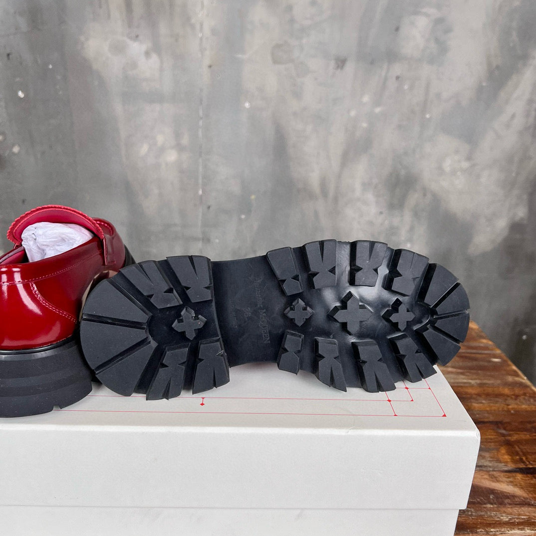 Alexander McQueen Loafer