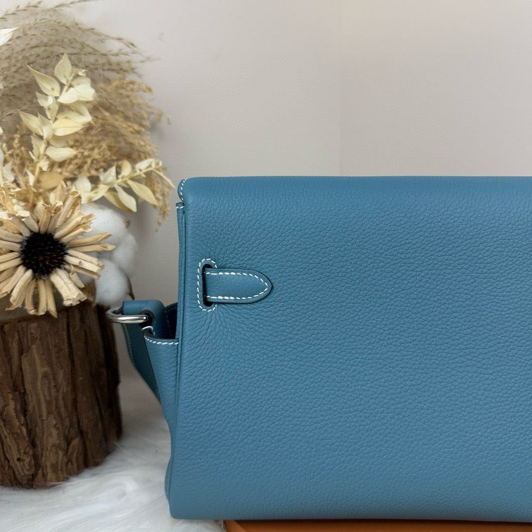 Hermes Messenger Bag