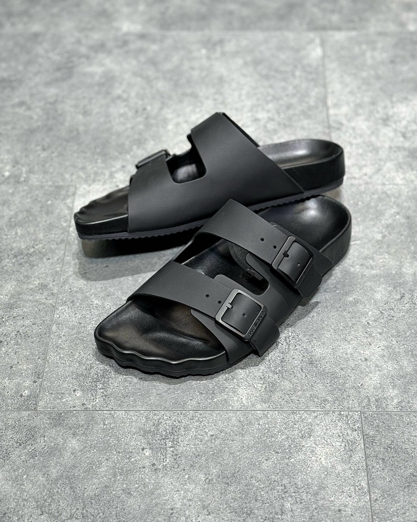 BLCG SANDALS