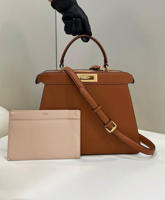 Fendi Peekaboo Bag (33x12x25 cm)