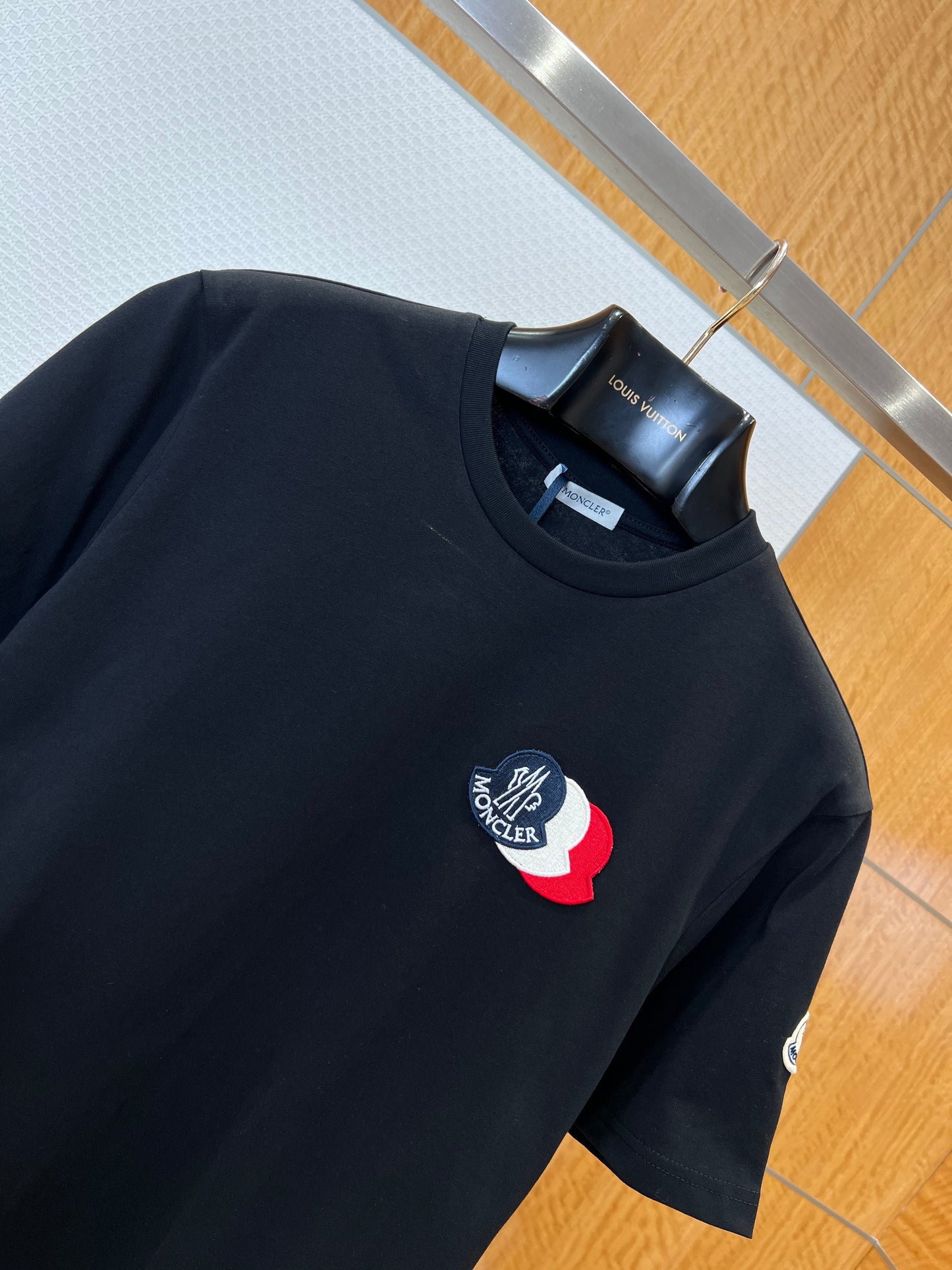Moncler T-shirt