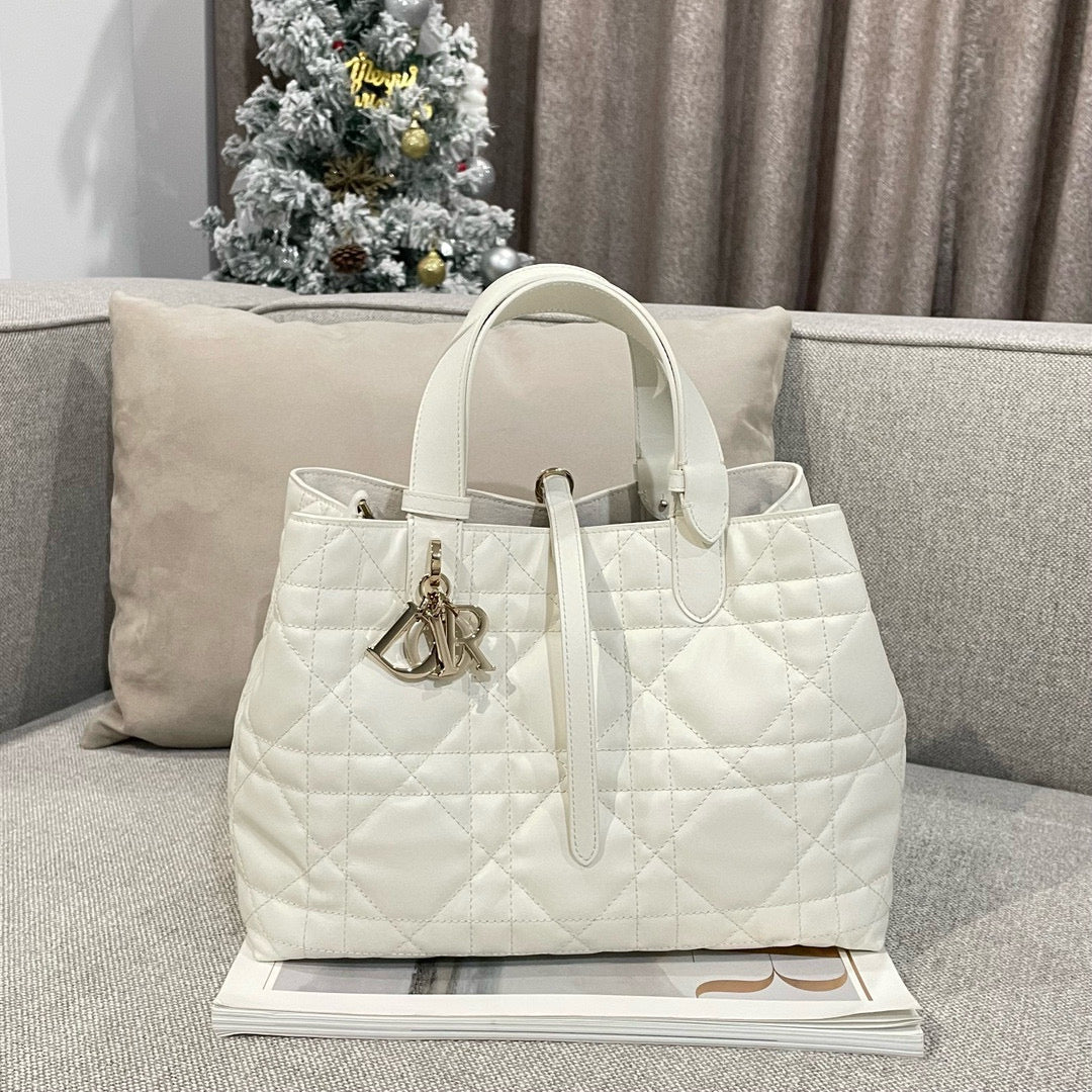 Dior Toujours Bag