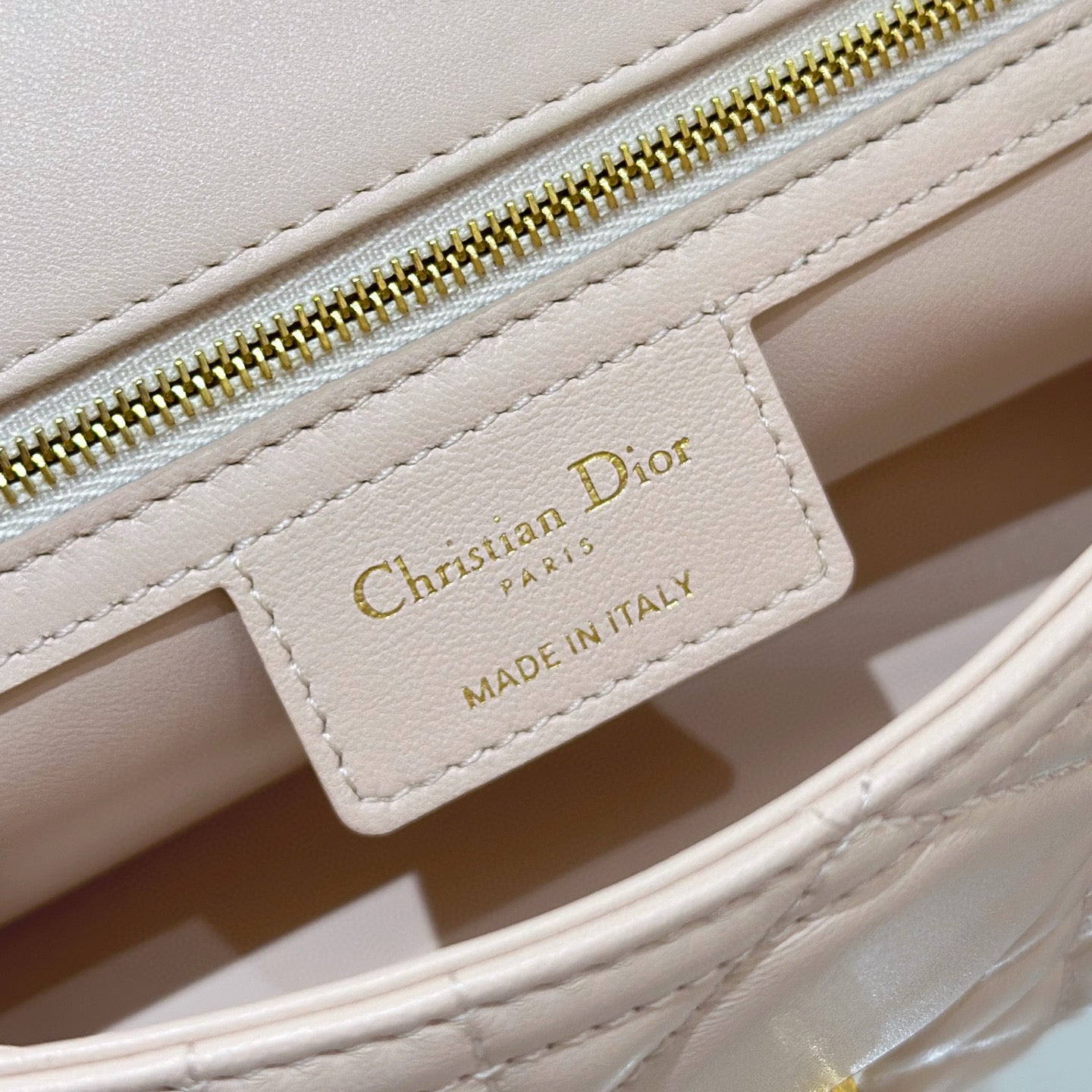 Dior Shoulder Bag 20x13x7cm