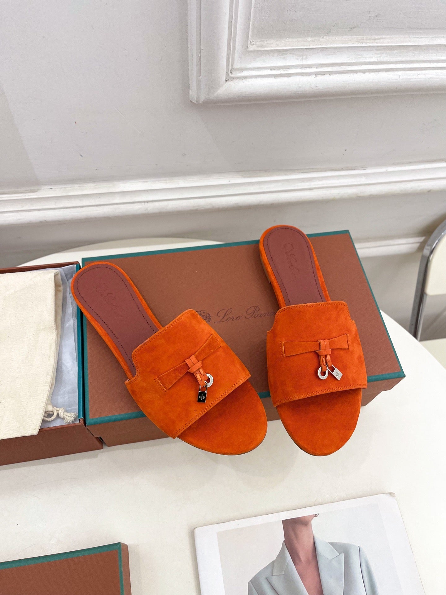 LP Sandals