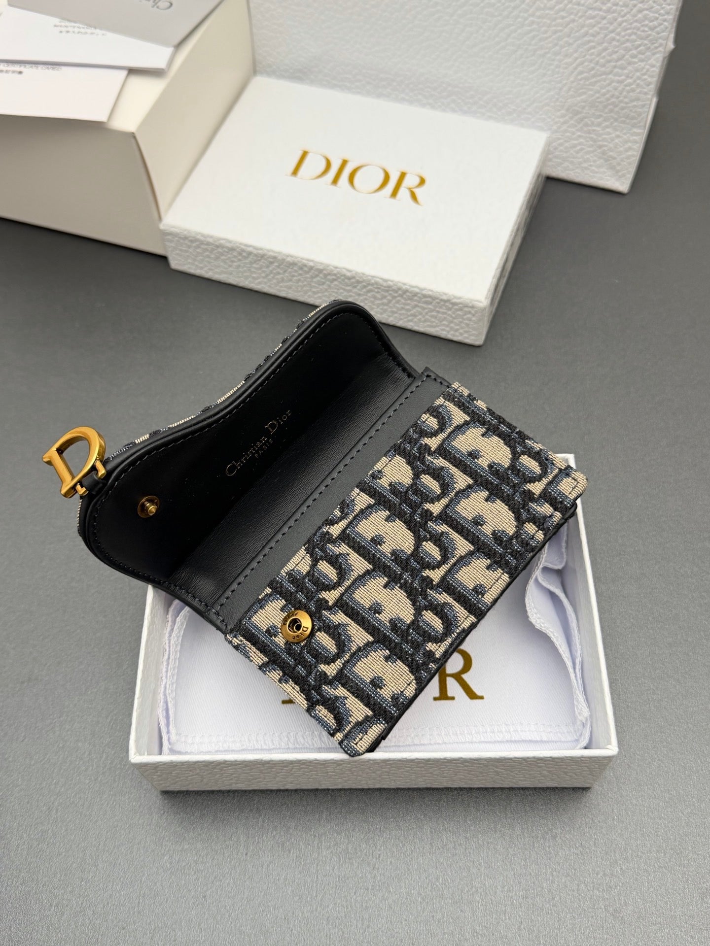 Dior Bloom Wallet