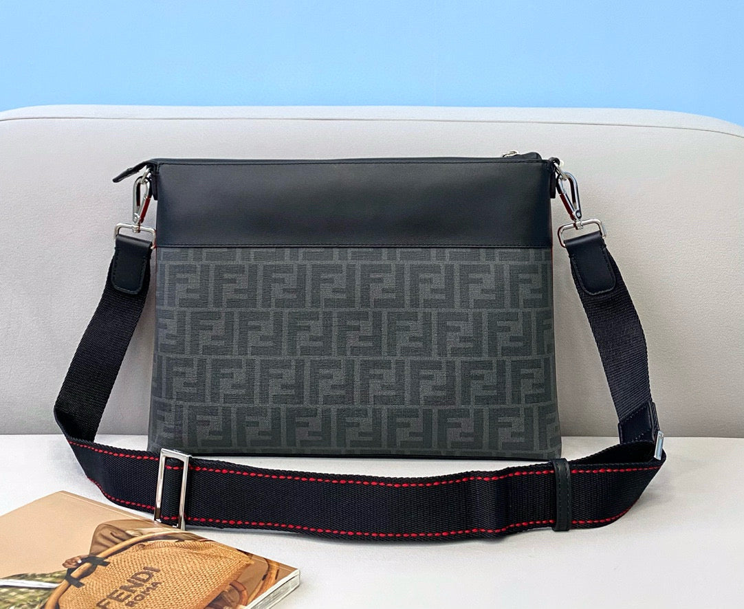 Fendi Messanger Bag