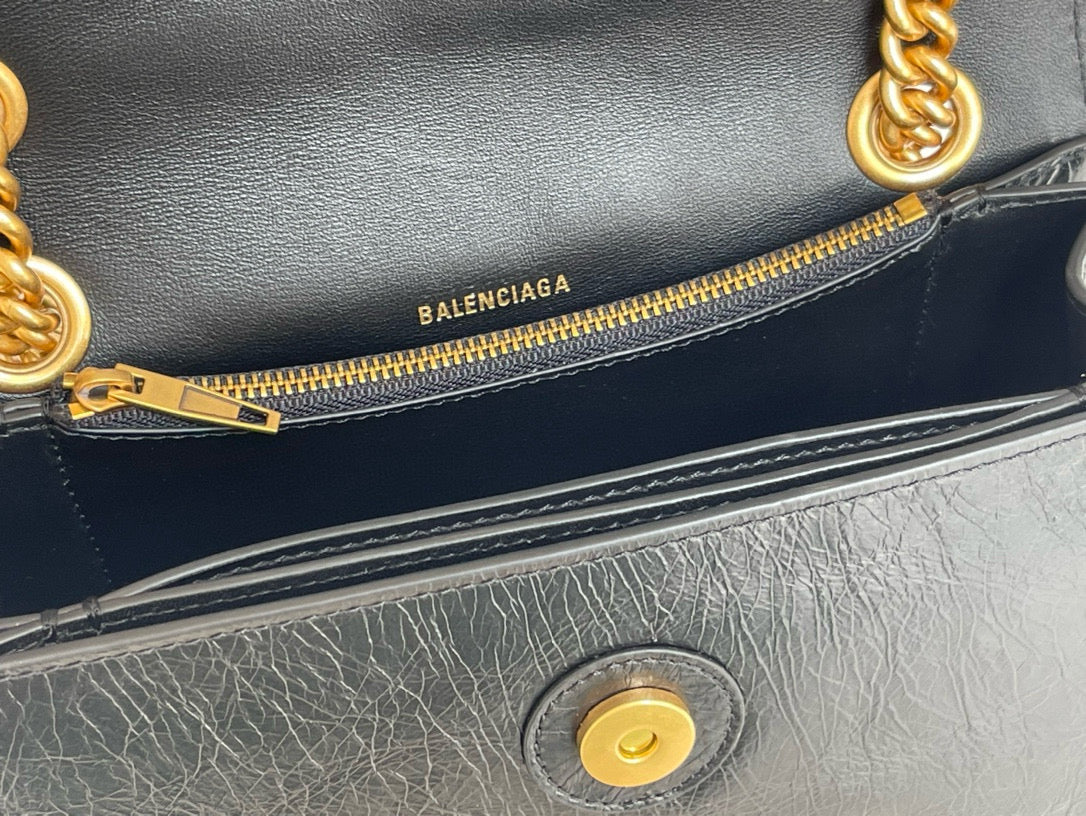 BLCG Crush Handbag(25x15x9.5cm)