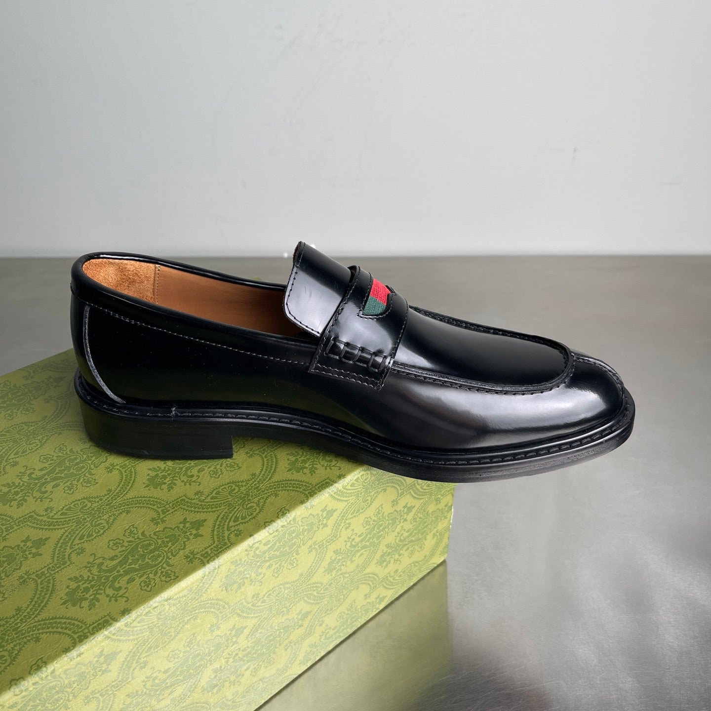 GC Loafer
