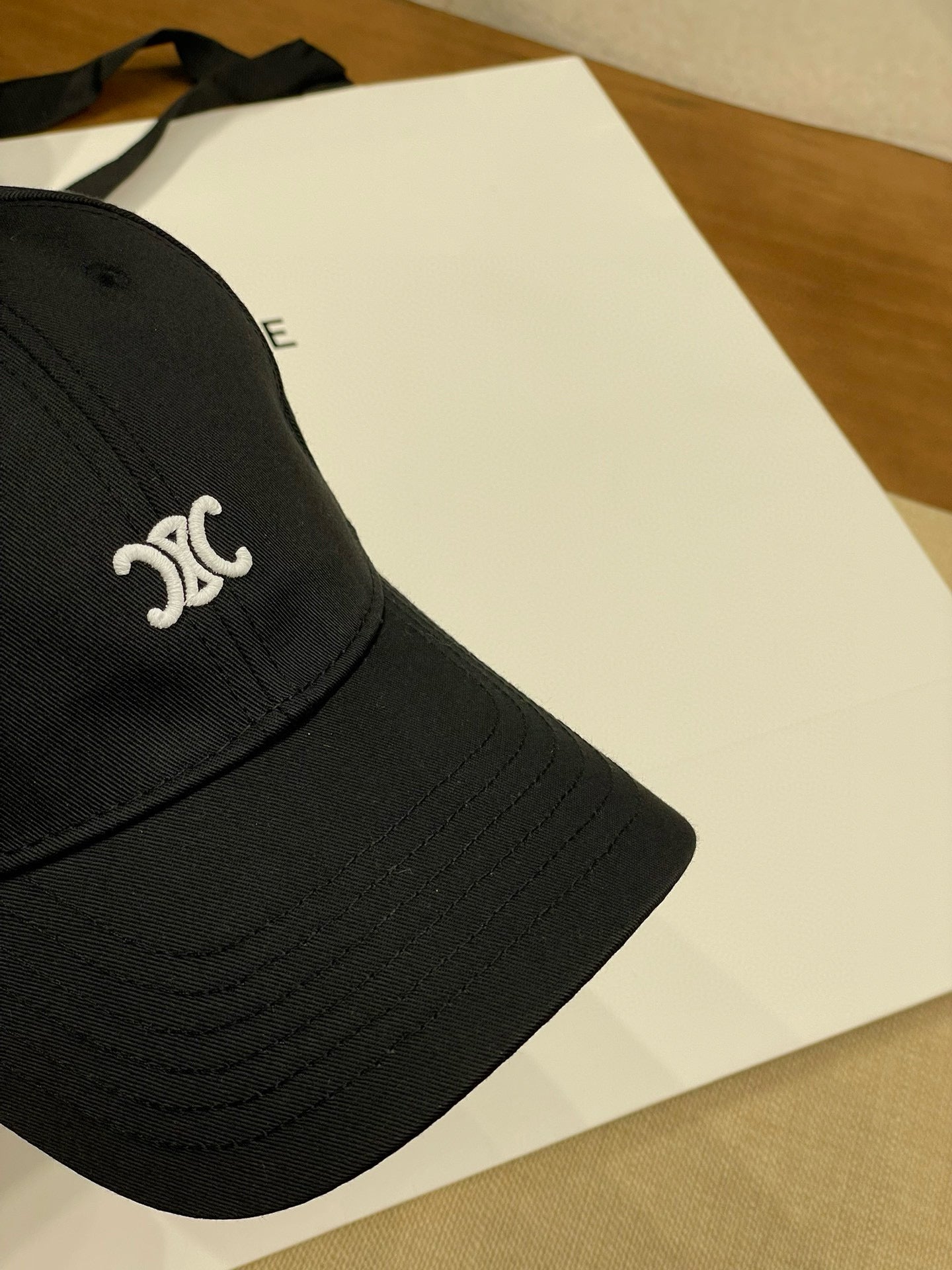 Celine Cap