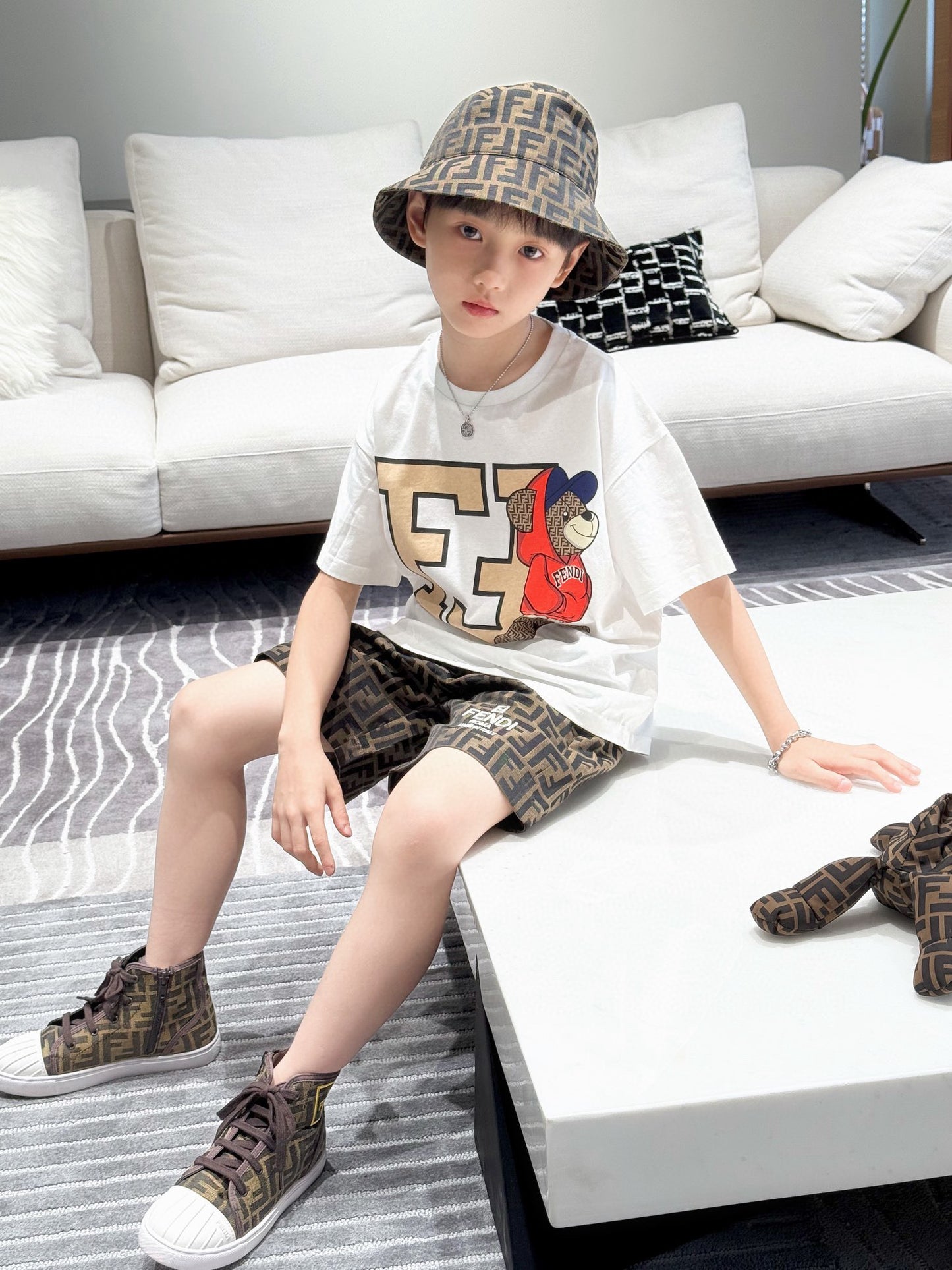 Fendi T-Shirt/Pant Set