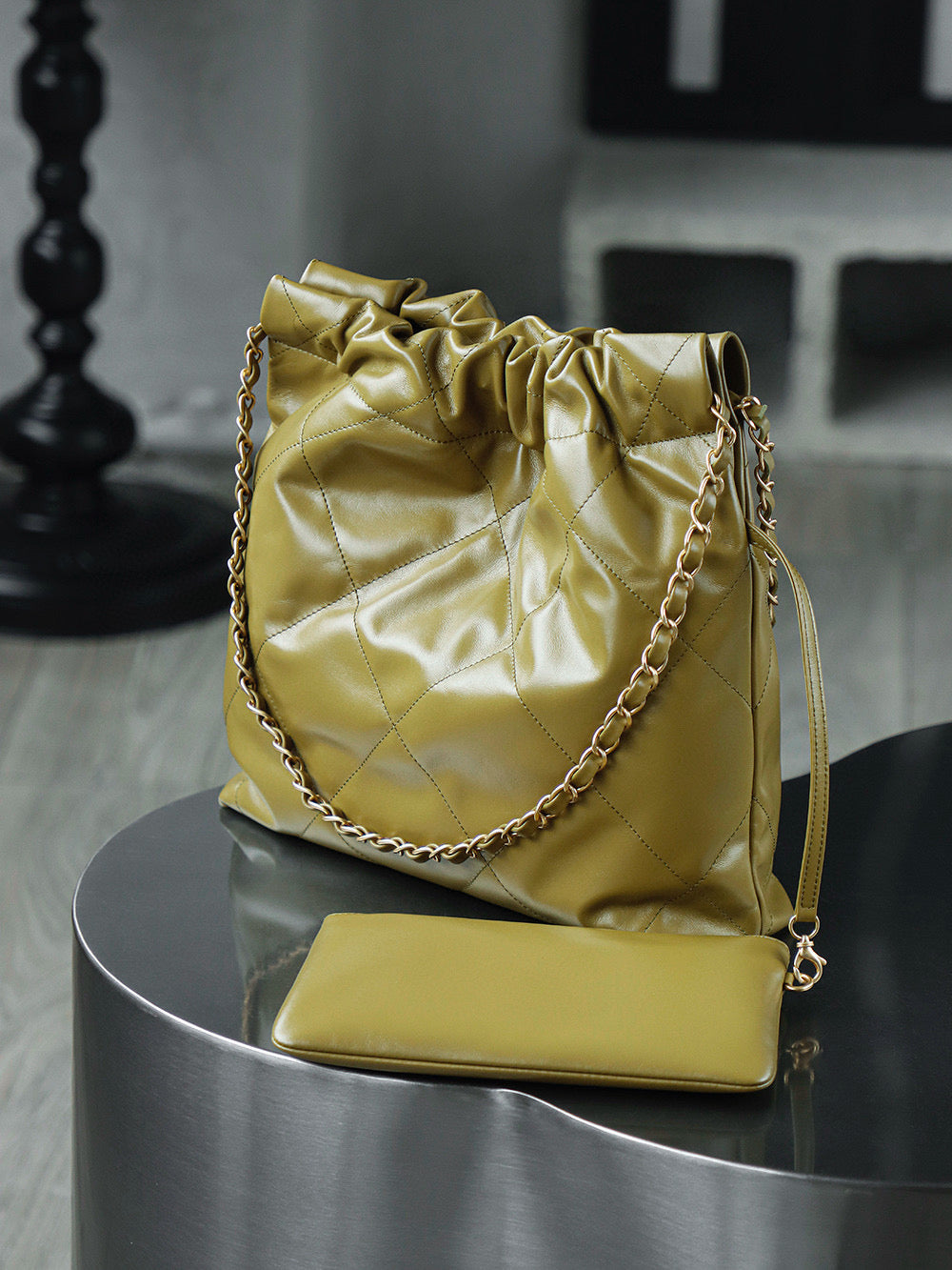 Chanel 22Bag (small)