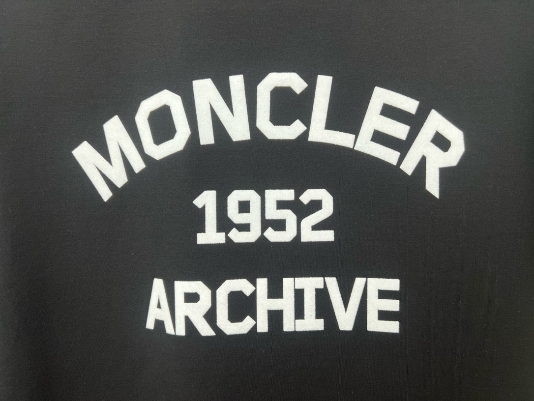 Moncler T-Shirt