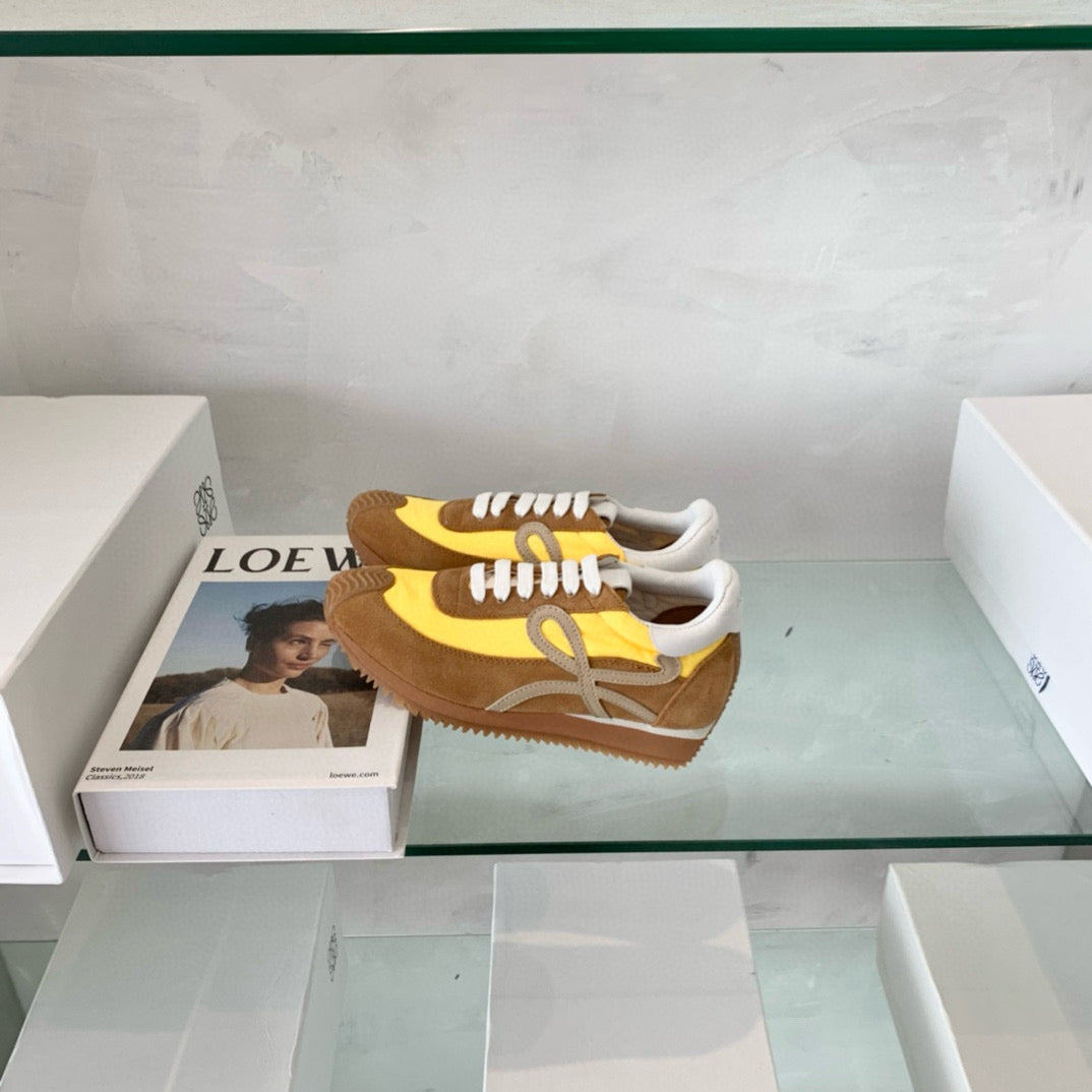 Loewe Sneakers