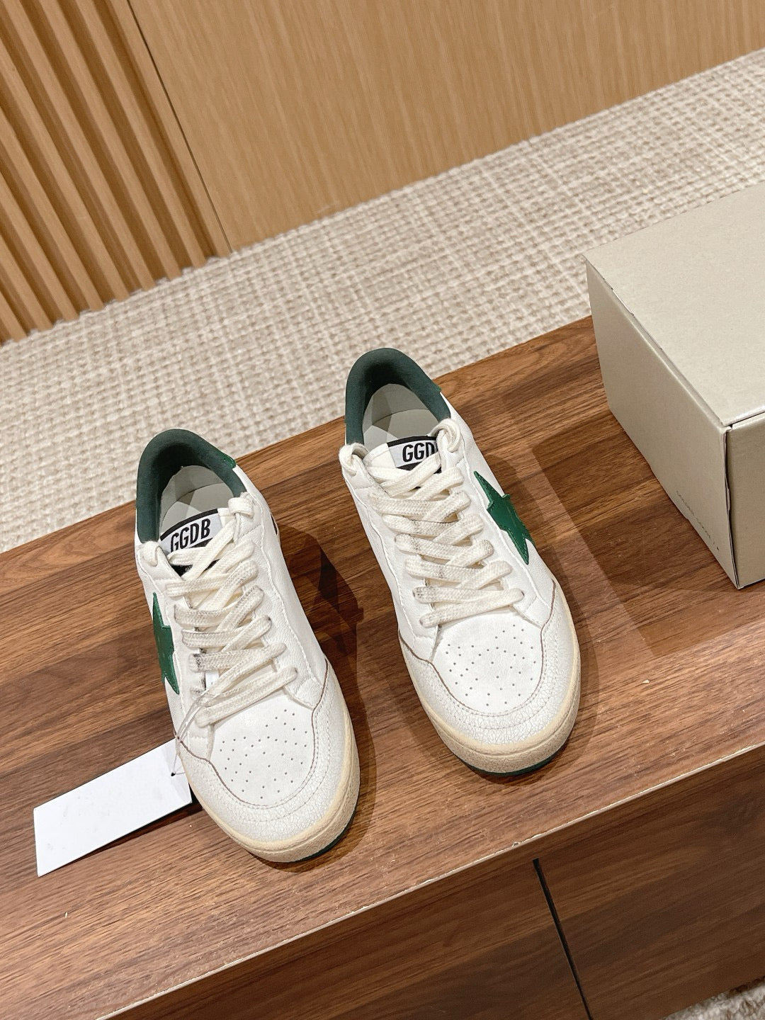 Golden Goose Sneaker