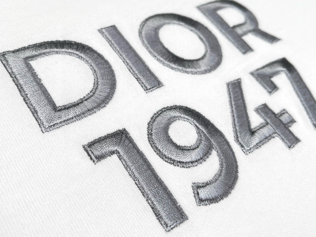 Dior T-shirt