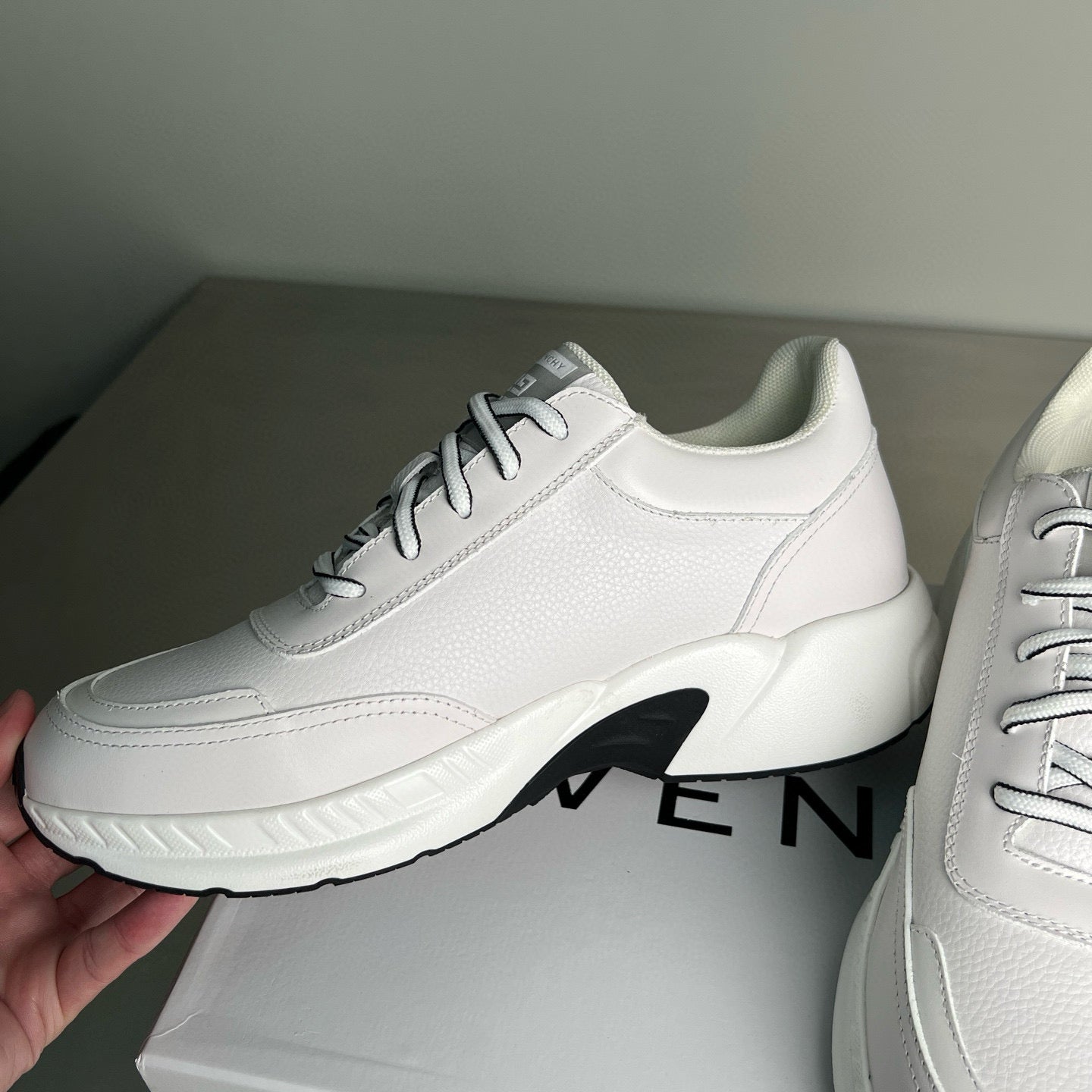 Givenchy Sneakers