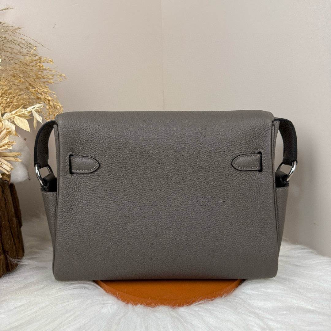 Hermes Messenger Bag