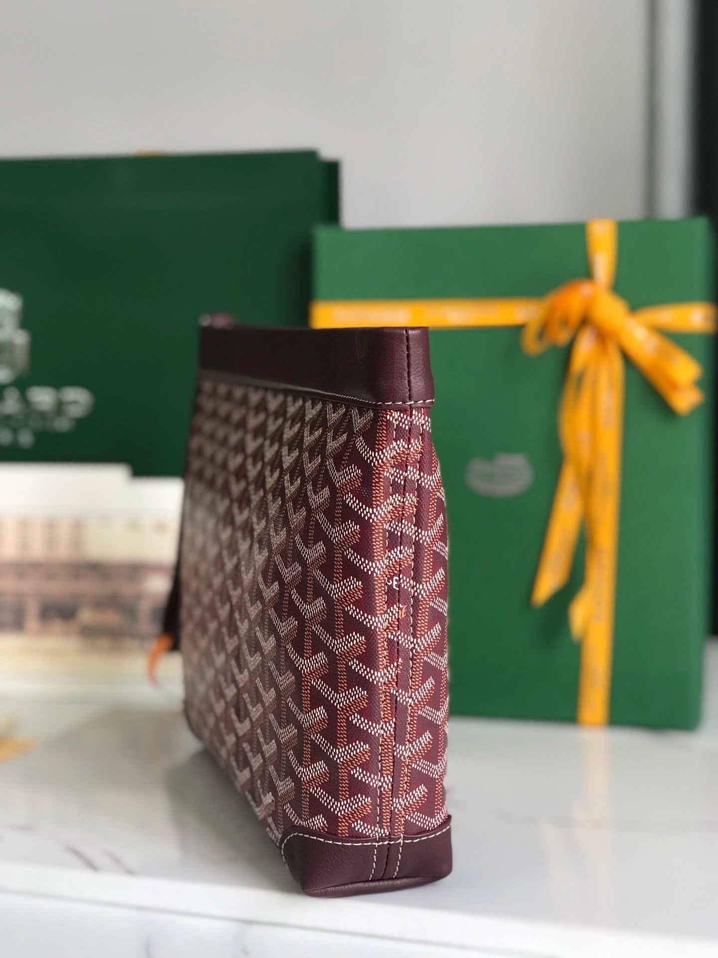 Goyard Conti