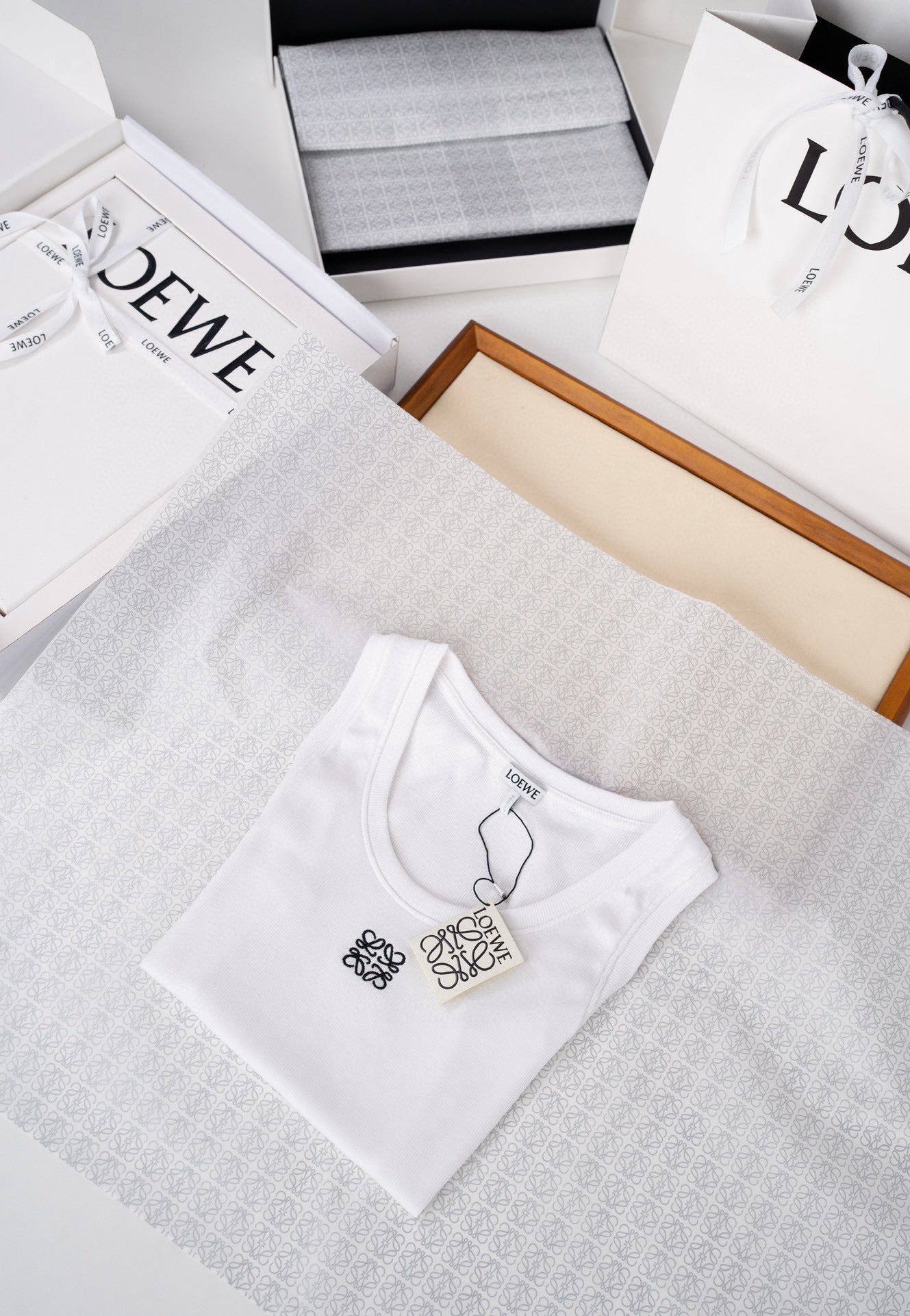 Loewe Vest