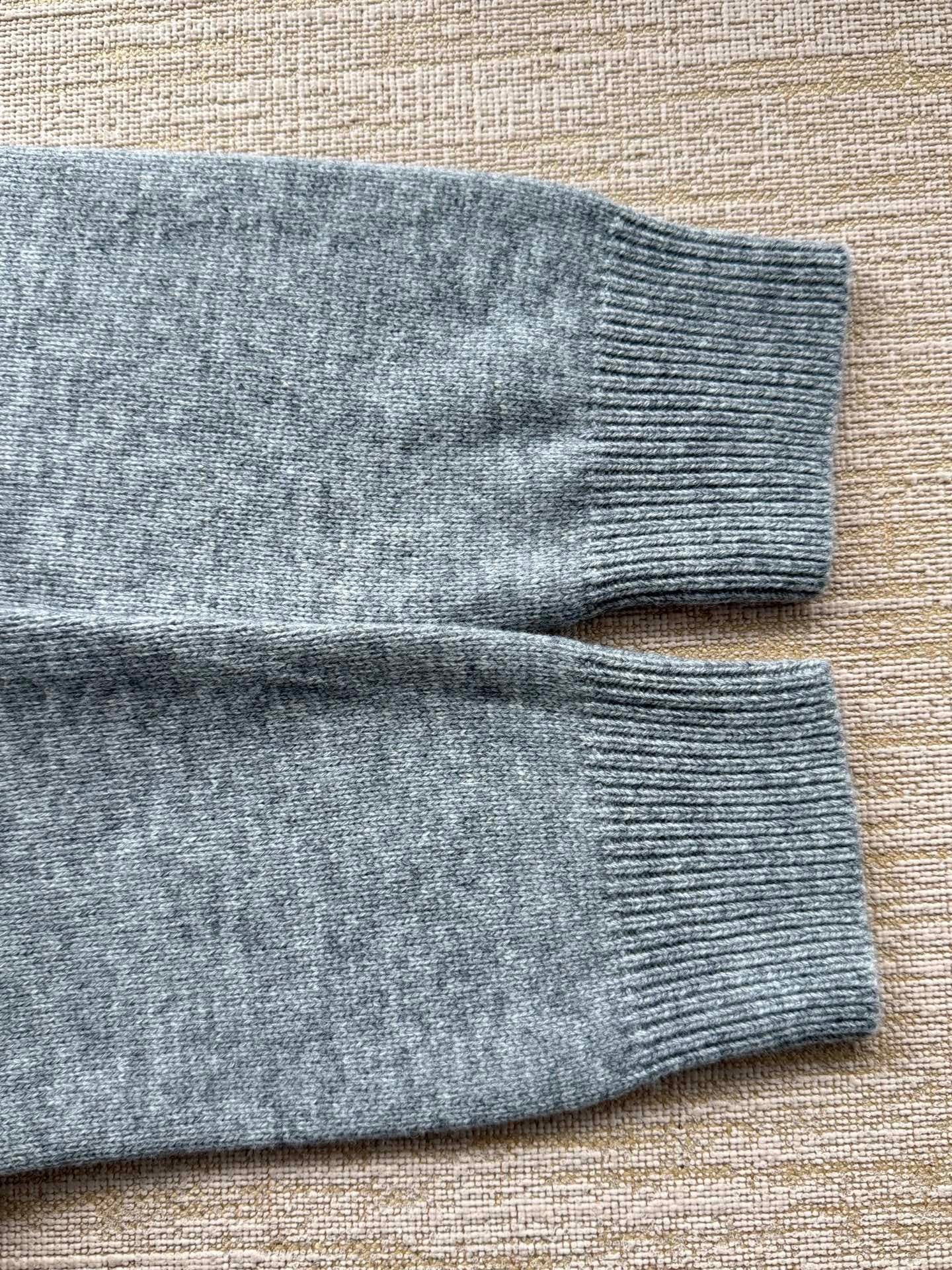 Gucci Sweater
