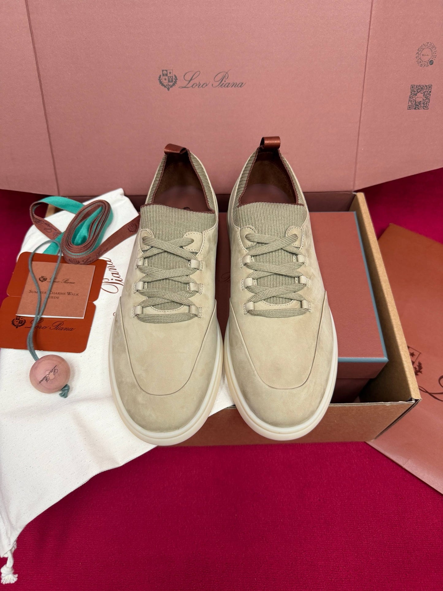 LP Sneaker